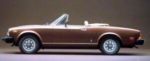 FIAT 124 SPORT SPIDER