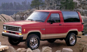 FORD BRONCO II 1983 90