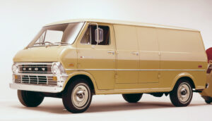 FORD E SERIE 1968 74