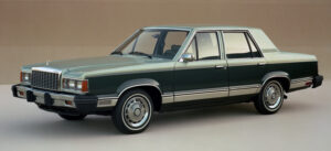 FORD GRANADA 1981 82