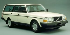 VOLVO 240