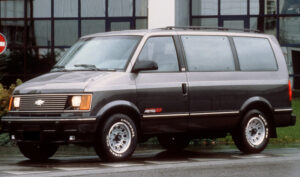 CHEVROLET ASTRO 1985 94