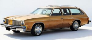 OLDSMOBILE VISTA CRUISER 1973 77