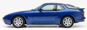 PORSCHE 944